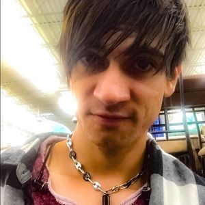 Meet your Posher, Sterling